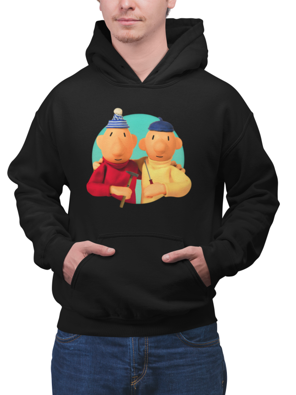 pullover-hoodie-mockup-featuring-a-blonde-man-at-a-studio-23082 (5).png