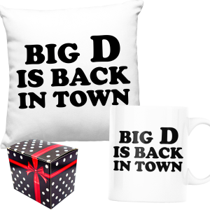 ZABAWNY ZESTAW PREZENT ŚWIĘTA PODUSZKA+ KUBEK BIG D IS BACK IN TOWN+PUDEŁKO